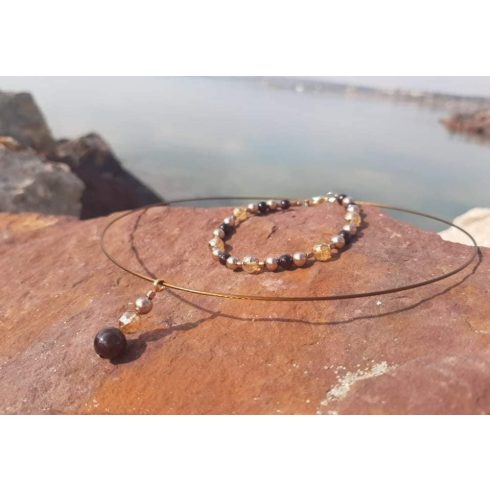 Bőség- elegancia szett, Merev nyakék és karkötő, Swarovski gyöngyök, Arany Aurakvarc, Gránát, Hematit kristályokból.