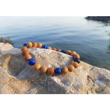   Nyugodt magabiztosság karkötő, Szantálfa és Lapis Lazuli Kristályokból