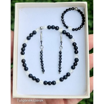   Önbizalom erősítő-  védelmező kristályszett. Karkötő, gyűrű és fülbevaló, Spinell, Onix és Hegyikristályból